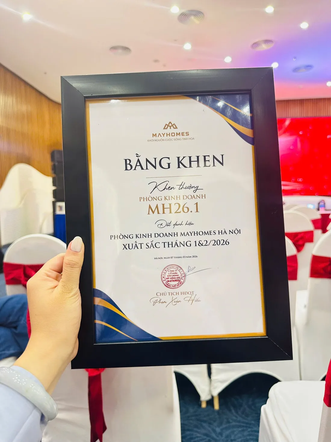 Bằng khen Mayhomes cho phòng kinh doanh MH26.1, xuất sắc tháng 1 và 2 năm 2026